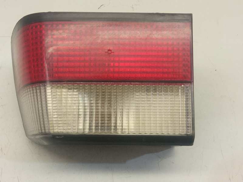 Recambio de piloto trasero derecho para citroen xantia berlina 2.0 hdi 90/110 attraction referencia OEM IAM 6351K0  