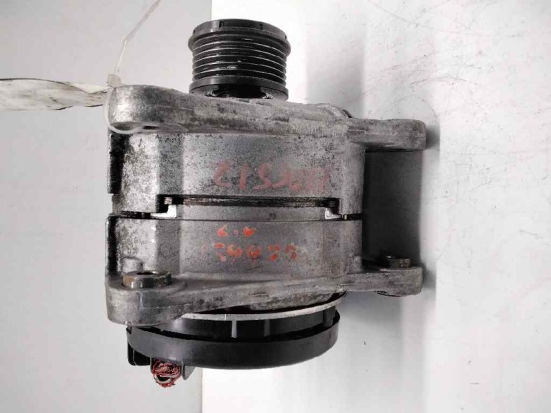 Recambio de alternador para renault clio iii confort dynamique referencia OEM IAM 8200390675 0124425037 14V 120A