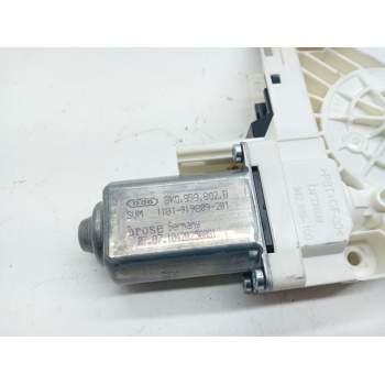 MOTOR ELEVALUNAS DELANTERO DERECHO 8K0959802B 