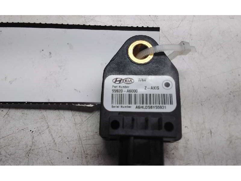 Recambio de sensor impacto airbag para hyundai i30 (gd) 1.6 crdi cat referencia OEM IAM A6HLD5BY55931  