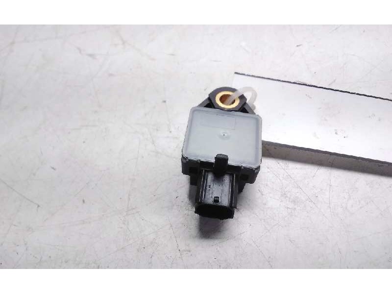 Recambio de sensor impacto airbag para hyundai i30 (gd) 1.6 crdi cat referencia OEM IAM A6HLD5BY55931  