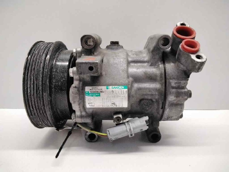 Recambio de compresor aire acondicionado para renault clio iii confort dynamique referencia OEM IAM 8200365787 SD6V12 