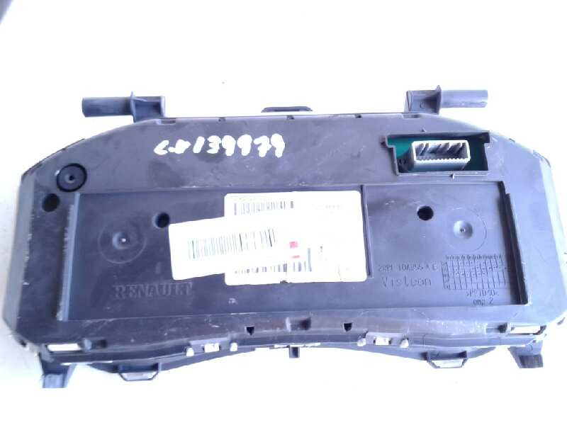 Recambio de cuadro instrumentos para renault clio iii confort dynamique referencia OEM IAM 8200582705G  
