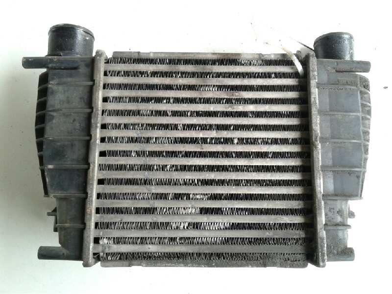Recambio de intercooler para renault clio iii confort dynamique referencia OEM IAM 8200471888  