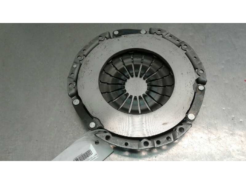 Recambio de kit embrague para nissan juke (f15) 1.6 16v referencia OEM IAM   