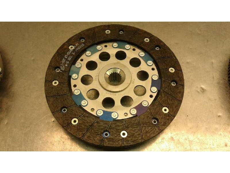 Recambio de kit embrague para nissan juke (f15) 1.6 16v referencia OEM IAM   