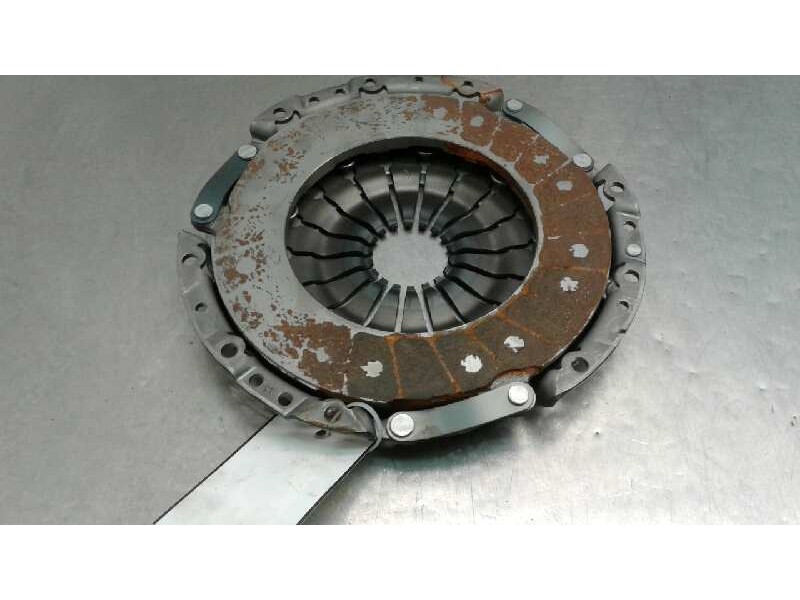 Recambio de kit embrague para nissan juke (f15) 1.6 16v referencia OEM IAM   