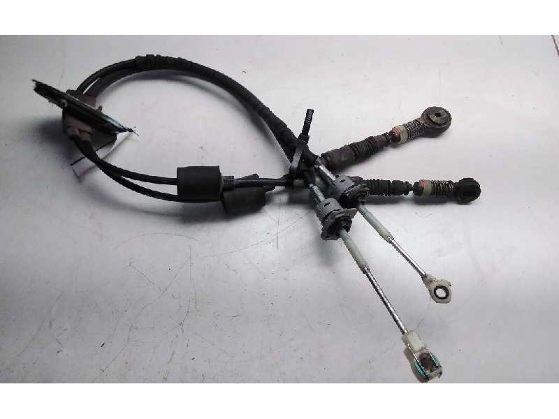 Recambio de sirgas del cambio para hyundai i30 (gd) 1.6 crdi cat referencia OEM IAM 43794A6520CA3  