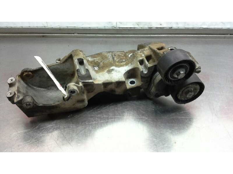 Recambio de soporte alternador para renault koleos dynamique pack1 referencia OEM IAM 82005273204C  