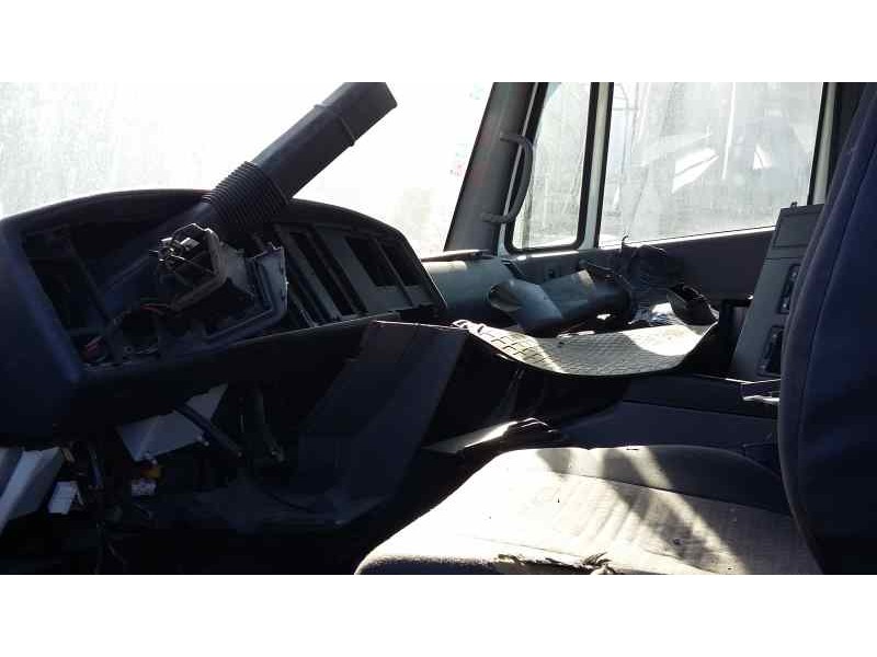 Recambio de cabina completa para nissan atleon 150.25 referencia OEM IAM   