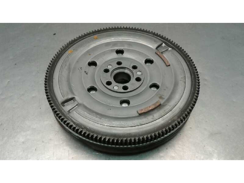 Recambio de kit embrague para nissan juke (f15) 1.6 16v referencia OEM IAM   