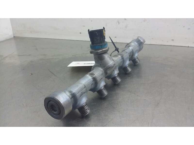 Recambio de rampa inyectora para renault trafic combi (ab 4.01) 2.0 dci diesel cat referencia OEM IAM 0445214258  