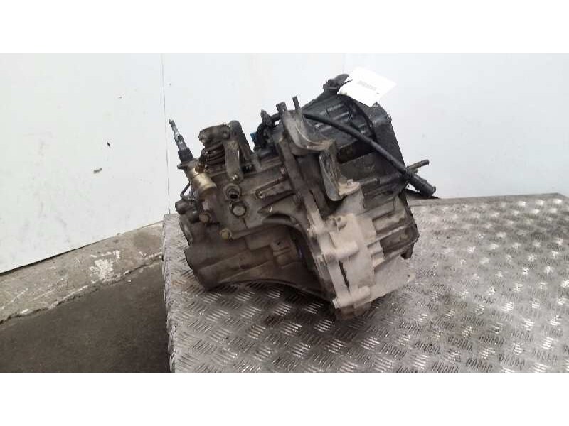 Recambio de caja cambios para renault megane ii familiar 1.9 dci diesel referencia OEM IAM NDO001  