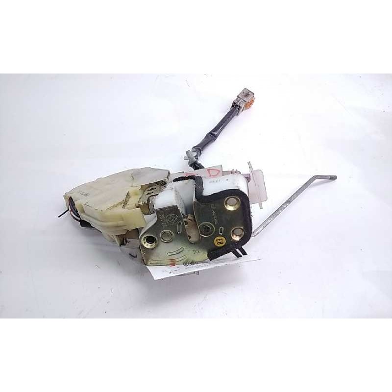 Recambio de cerradura puerta delantera derecha para honda accord berlina (cg7-9/ch1-7) 2.0i es (cg9) referencia OEM IAM 72111S1A