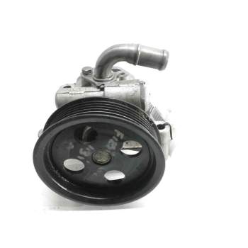 Recambio de bomba servodireccion para ford fiesta (cbk) 1.3 cat referencia OEM IAM 2SGC3A696GF  104736