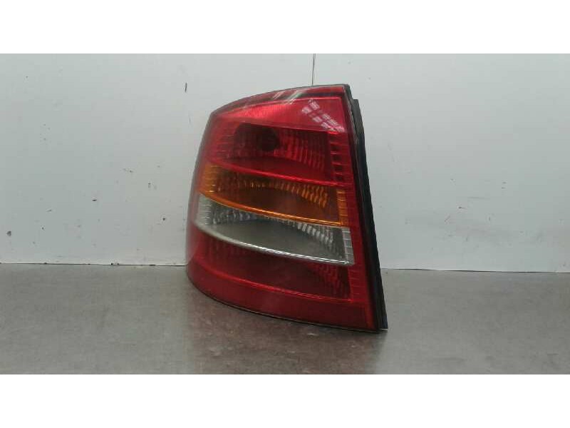 Recambio de piloto trasero izquierdo para opel astra g berlina sport referencia OEM IAM 09117210  