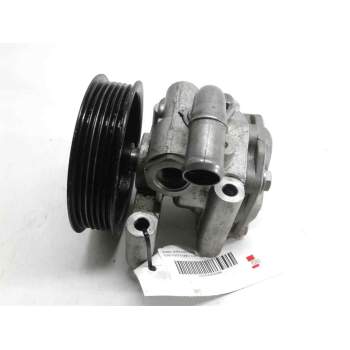 Recambio de bomba servodireccion para ford fiesta (cbk) 1.3 cat referencia OEM IAM 2SGC3A696GF  104736