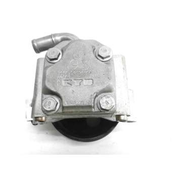 Recambio de bomba servodireccion para ford fiesta (cbk) 1.3 cat referencia OEM IAM 2SGC3A696GF  104736