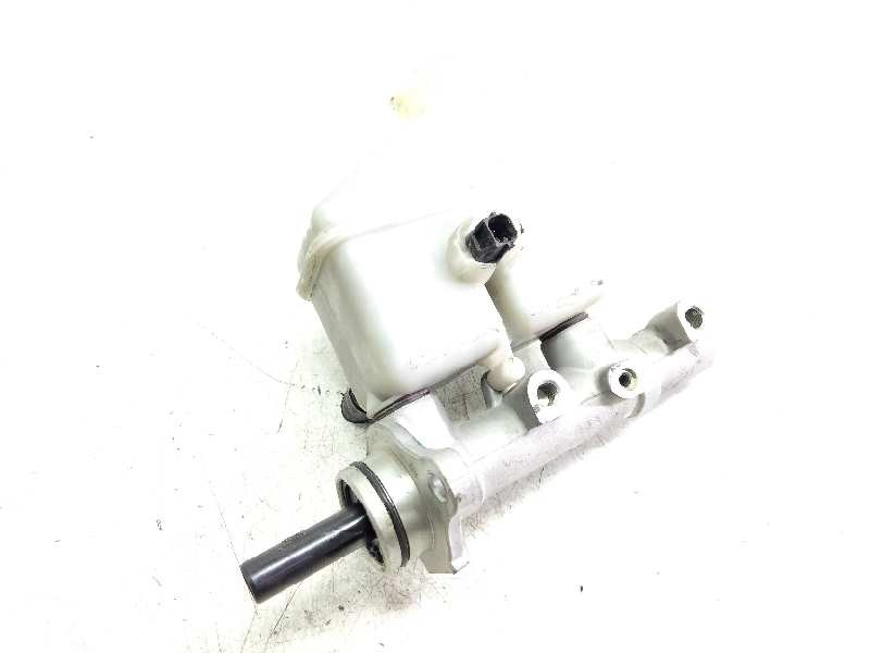 Recambio de bomba freno para hyundai i30 comfort referencia OEM IAM 585101H000  