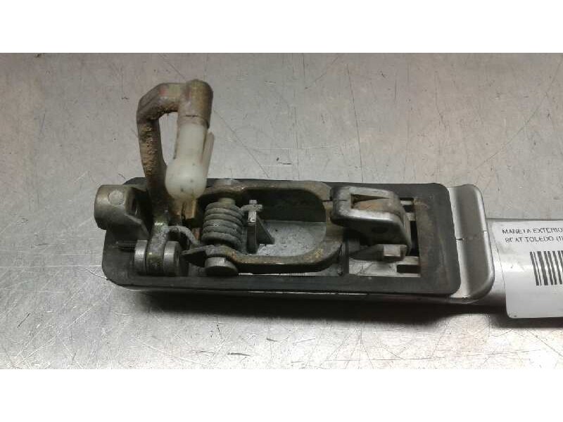 Recambio de maneta exterior trasera izquierda para seat toledo (1l) base referencia OEM IAM   