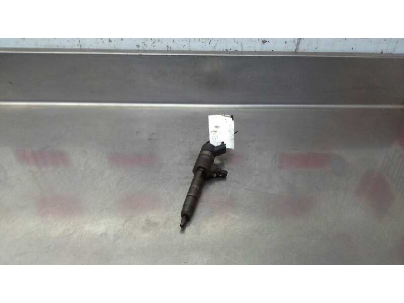Recambio de inyector para opel vectra c berlina design referencia OEM IAM 0445110165  
