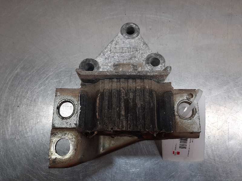 Recambio de soporte motor derecho superior para fiat ducato caja cerrada 35 (06.2006 =>) l1h1 120 multijet referencia OEM IAM 13