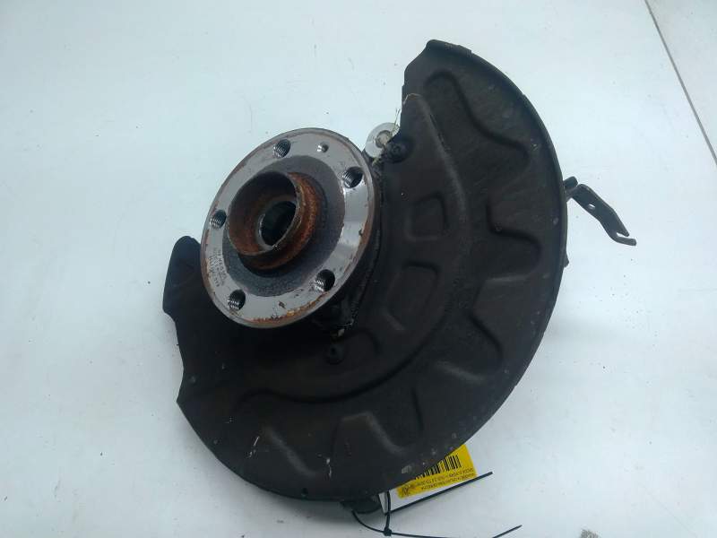 Recambio de mangueta delantera derecha para skoda superb iii (3v3) 2.0 tdi referencia OEM IAM 5Q0407257C  