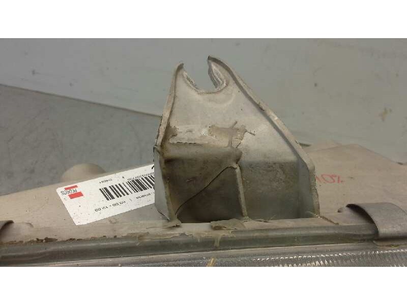 Recambio de faro derecho para hyundai h 1 h 1 furg.caja cerr.c. puerta referencia OEM IAM 921044A510  