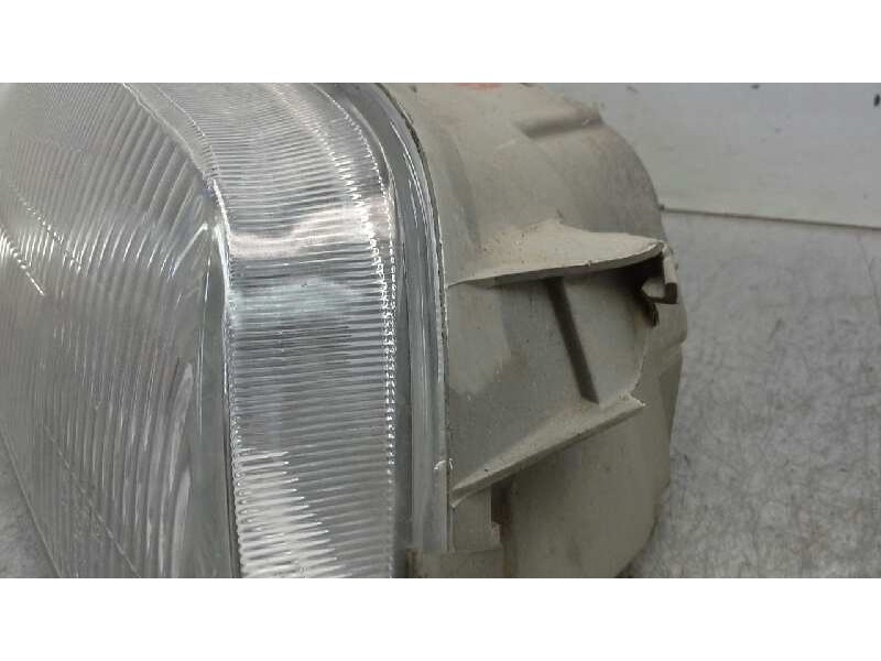 Recambio de faro derecho para hyundai h 1 h 1 furg.caja cerr.c. puerta referencia OEM IAM 921044A510  