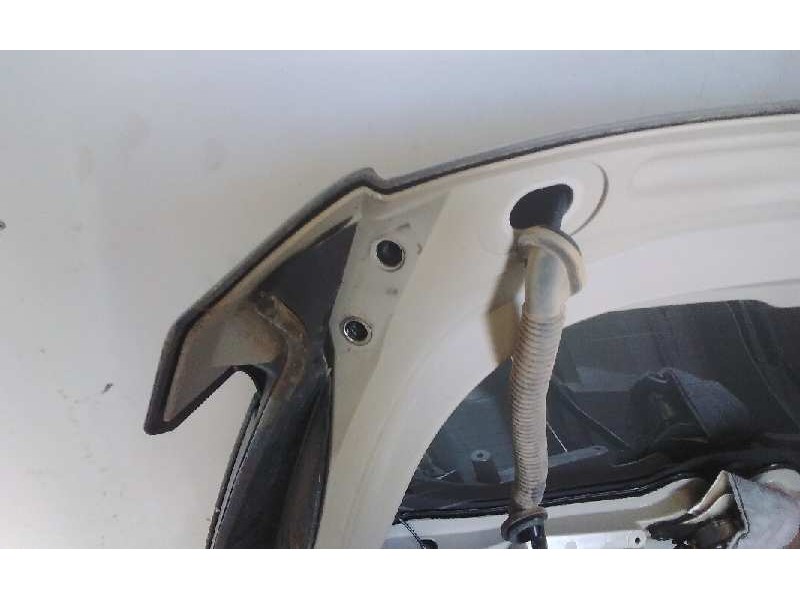 Recambio de porton trasero para nissan x-trail (t32) 360 referencia OEM IAM   