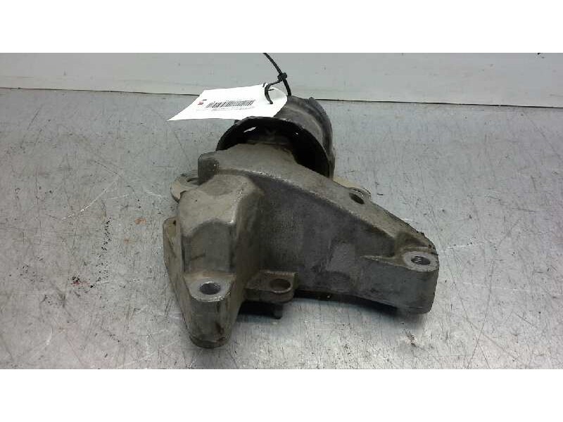 Recambio de soporte motor derecho superior para renault clio ii fase i (b/cbo) 1.2 alize referencia OEM IAM   
