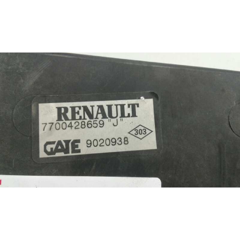 Recambio de electroventilador para renault clio ii fase i (b/cbo) 1.2 16v alize referencia OEM IAM 7700428659J  
