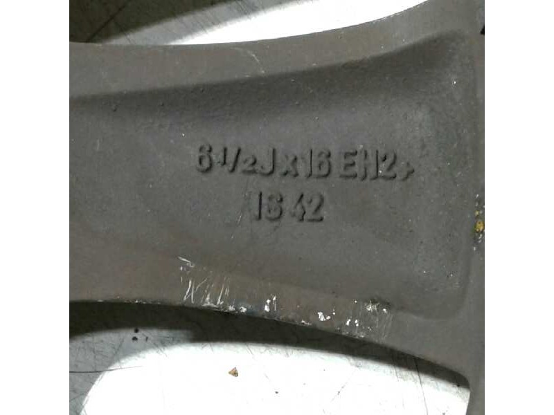 Recambio de llanta aluminio para bmw serie 1 berlina (e81/e87) 118d referencia OEM IAM 16-5-TORNILLOS  