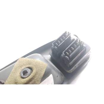 Recambio de mando elevalunas delantero izquierdo para renault scenic rx4 (ja0) 1.9 dci referencia OEM IAM 7700432962  