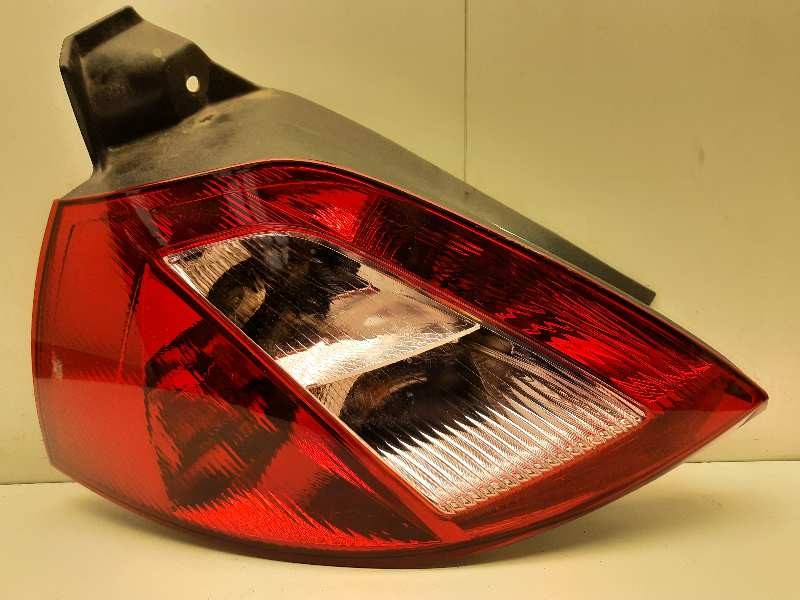 Recambio de piloto trasero izquierdo para renault megane ii berlina 5p authentique referencia OEM IAM   