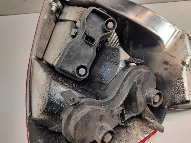 Recambio de piloto trasero izquierdo para renault megane ii berlina 5p authentique referencia OEM IAM   