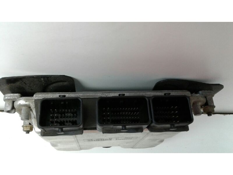 Recambio de centralita motor uce para peugeot 307 break / sw (s1) break xs referencia OEM IAM 9646850580  