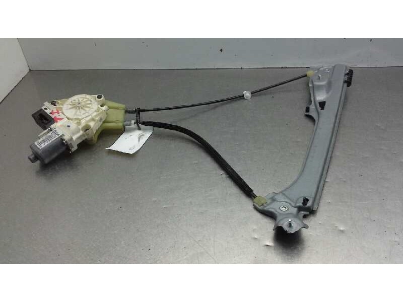 Recambio de elevalunas trasero izquierdo para renault laguna iii expression tomtom referencia OEM IAM 827010001R  