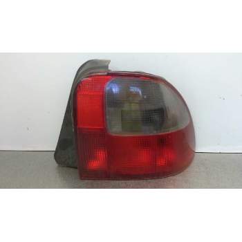 PILOTO TRASERO DERECHO ZUA000700 