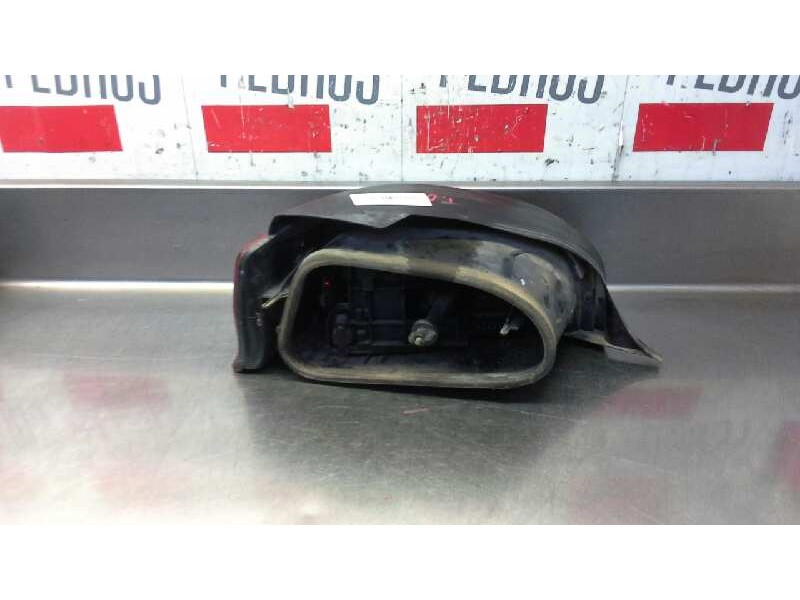 Recambio de piloto trasero derecho para citroen saxo 1.1 x referencia OEM IAM   