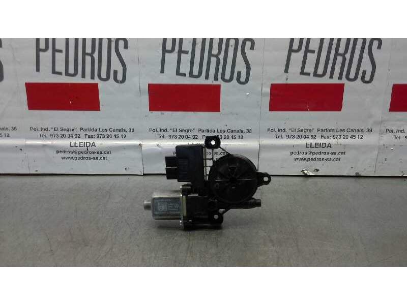 Recambio de motor elevalunas trasero derecho para seat leon (5f1) style referencia OEM IAM   