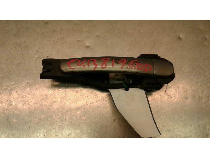 Recambio de maneta exterior delantera derecha para seat toledo (5p2) exclusive referencia OEM IAM 3B0837207CFKZ  