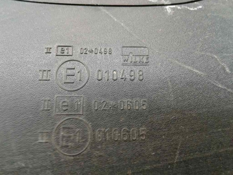 Recambio de retrovisor derecho para mercedes vario (tw2) bm 668 / 670 referencia OEM IAM E1010498  