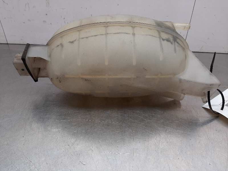 Recambio de deposito expansion para renault trafic combi (ab 4.01) 2.0 dci diesel cat referencia OEM IAM   