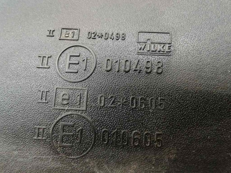 Recambio de retrovisor derecho para mercedes vario (tw2) bm 668 / 670 referencia OEM IAM E1010498  