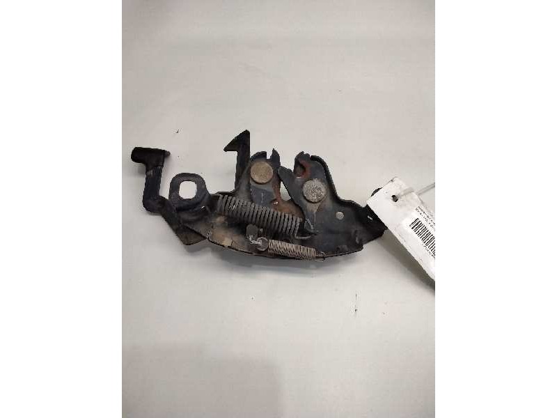 Recambio de cerradura capot para nissan terrano/terrano.ii (r20) comfort referencia OEM IAM 656017F00A  