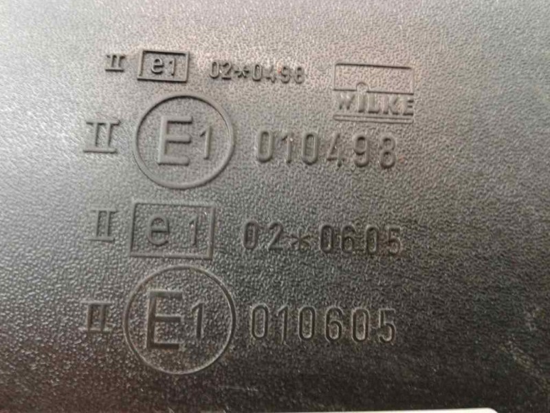 Recambio de retrovisor derecho para mercedes vario (tw2) bm 668 / 670 referencia OEM IAM E1010498  
