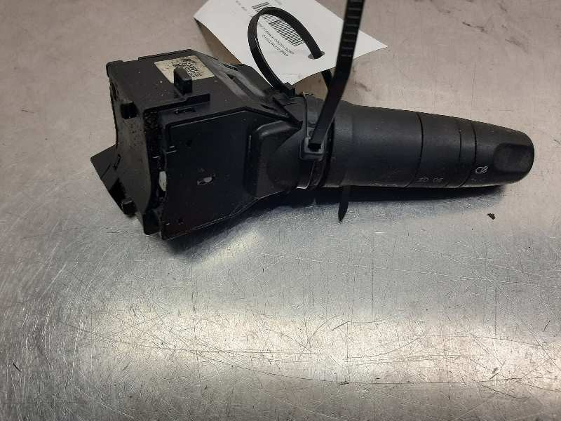 Recambio de mando intermitentes para nissan terrano/terrano.ii (r20) comfort referencia OEM IAM 255401N060  