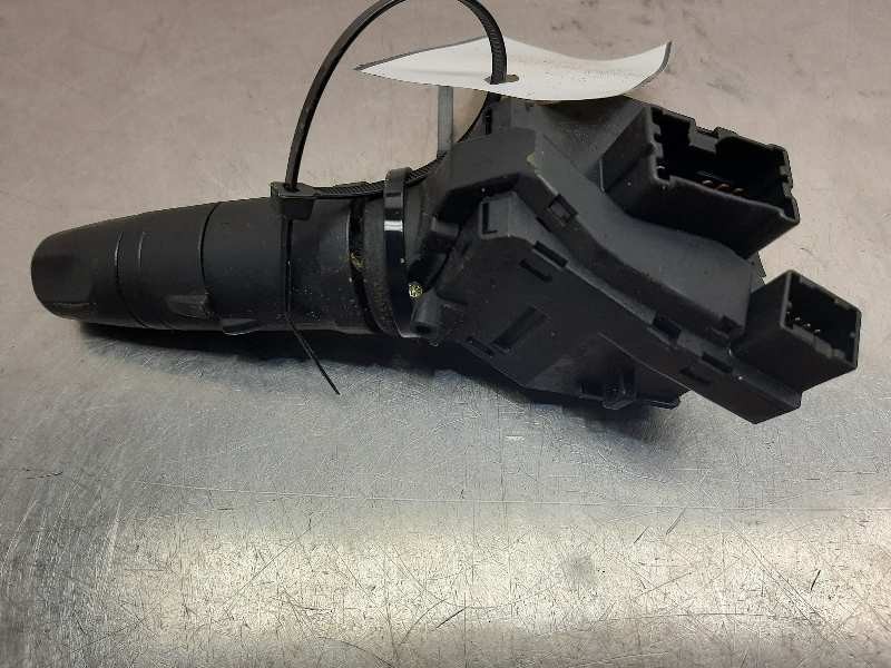 Recambio de mando intermitentes para nissan terrano/terrano.ii (r20) comfort referencia OEM IAM 255401N060  