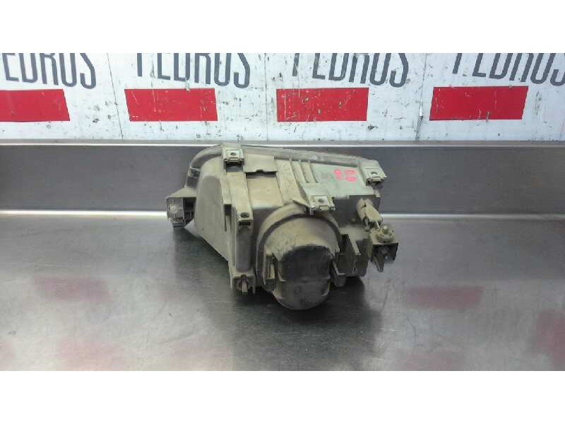 Recambio de faro derecho para renault clio i fase i+ii (b/c57) 1.2 referencia OEM IAM   